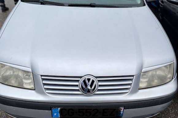 Pièces détachées d'occasion pour VOLKSWAGEN BORA (1J2) 1.9 TDi Berline 100cv